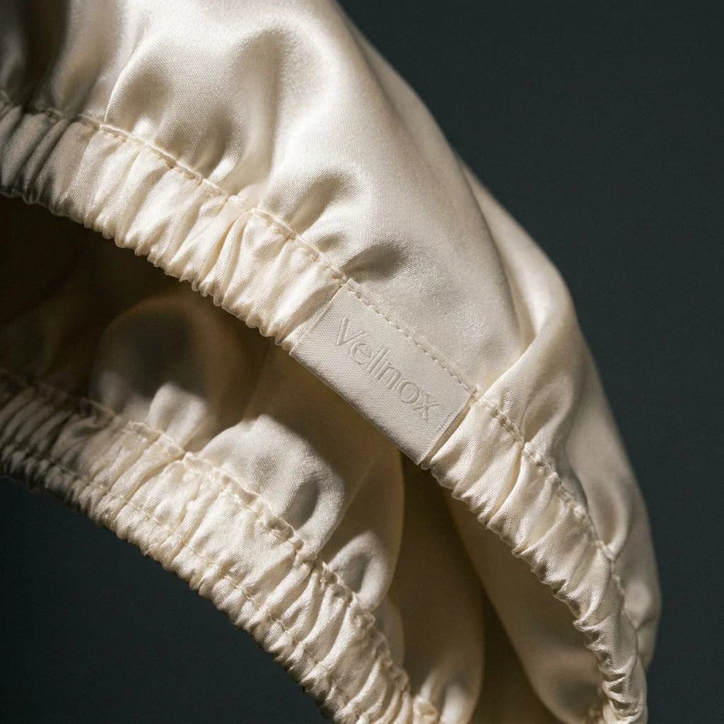 Velnox Silk Bonnet stitching detail